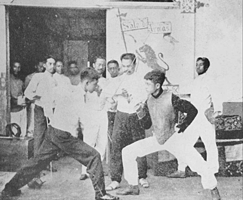 12 Luna Fencing School Sala de armas 1894