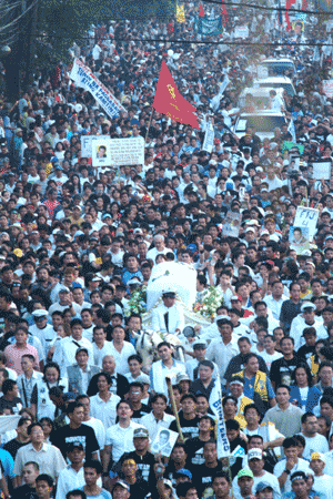 FPJ - Martsang Libing Tungo sa Bagong Umaga 08