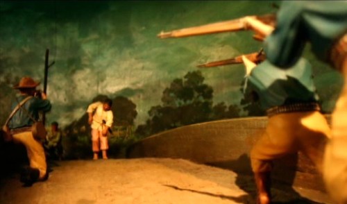 Unang putok ng Digmaang Pilipino Amerikano.  Mula sa Ayala Museum:  The Diorama Experience.