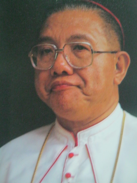 Ang Kardinal.  Mula sa Bayan Ko!