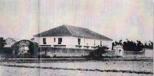 Casa Hacienda de Tejeros sa Rosario, Cavite Ang pinakamalaking friar house ng mga rekoleto sa Pilipinas noon. Mula kay Isagani Medina.