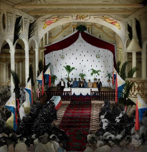 Unang Republika ng Pilipinas sa Malolos.  Kinulayan ng Office of the President.