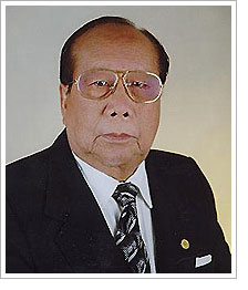 Justice Emilio Gancayco.