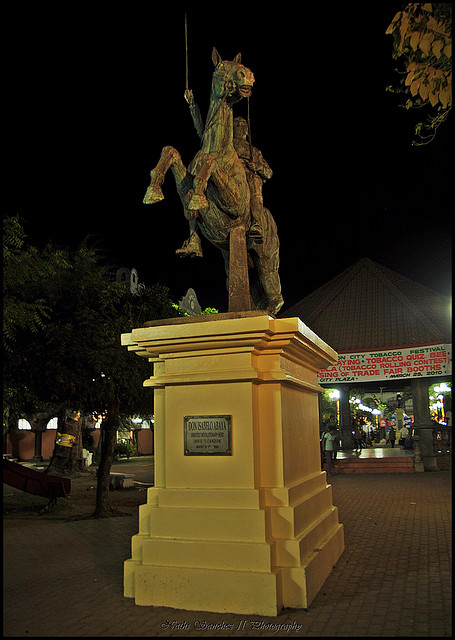Cry of Candon Monument