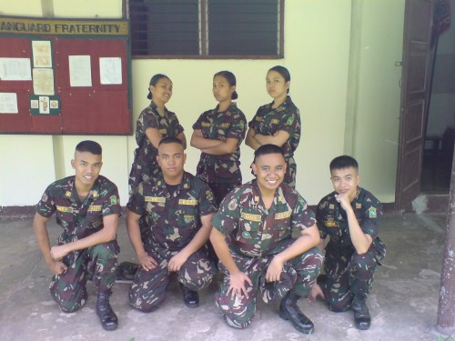 Si John Ray Ramos at UP Vanguard Class Matalab 2009.