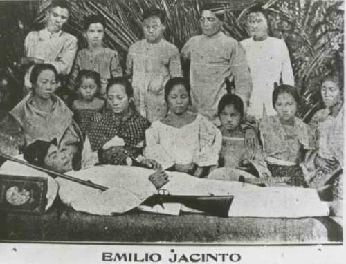 Ang tanging larawan ni Emilio Jacinto, patay na.