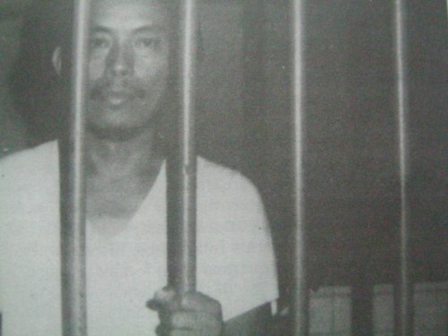 Si Pimentel sa kulungan.