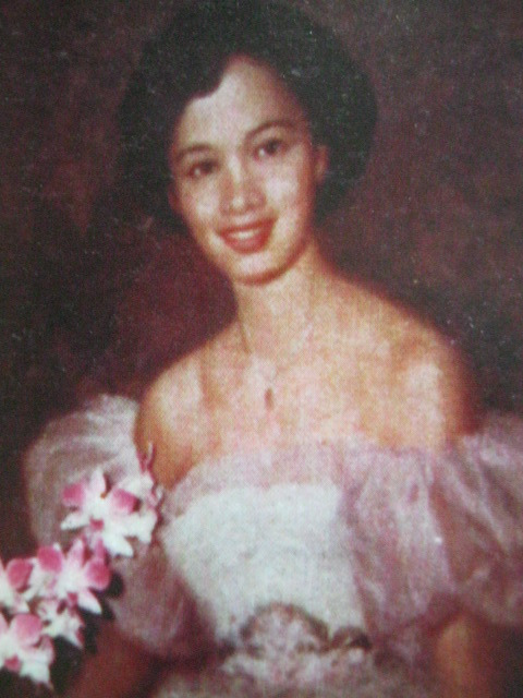 Maria Corazon Sumulong-Cojuangco (Aquino), regalo ni Ninoy.