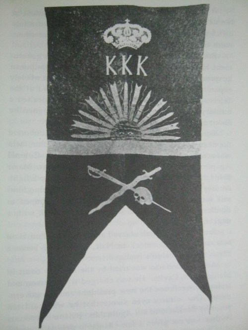 Ang bandila ng KKK sa Polo (Valenzuela), Bulacan.  Mula kay Isagani Medina sa Great Lives Series.
