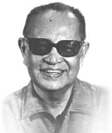Ka Amado V. Hernandez. 
