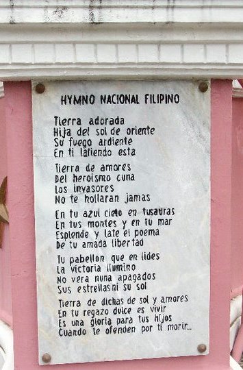 Mga titik ng Hymno Nacional Filipino.  Mula sa http://filipinoway.blogspot.com/2011/03/hymno-nacional-filipino.html.