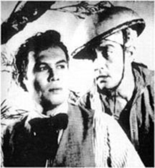 Si Ibarra at Elias sa pinilakang tabing.