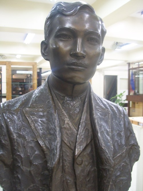 Xiao's DLSU Exhibit Rizaliana Collection 02a