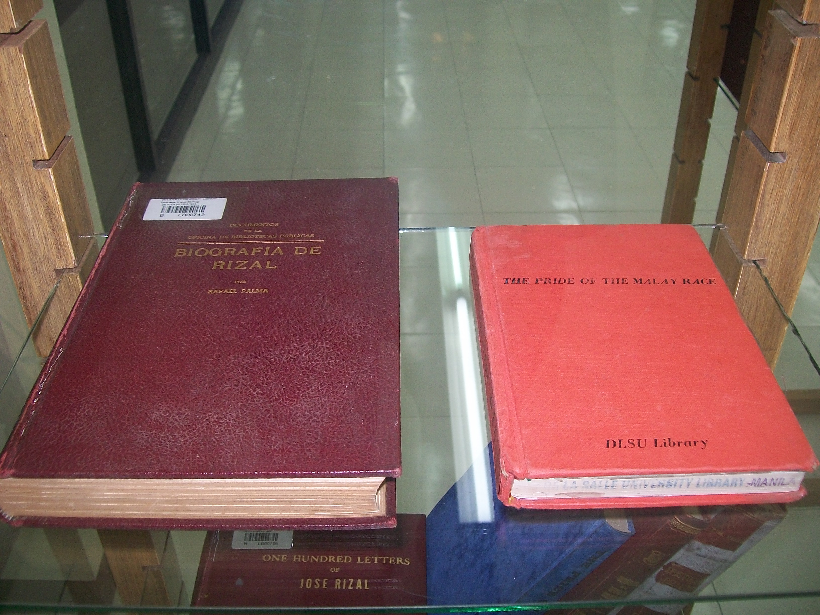 Xiao's DLSU Exhibit Rizaliana Collection 09